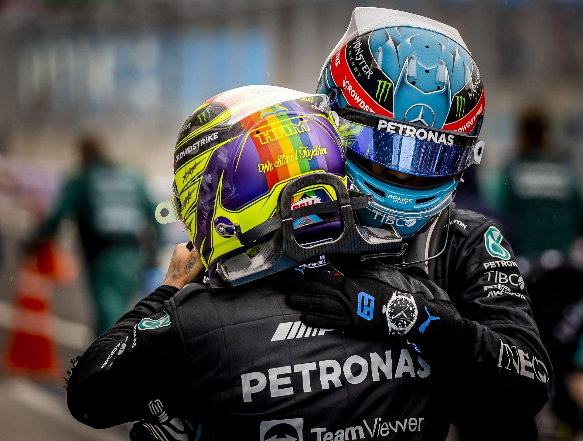 George Russell hugs Lewis Hamilton after the 2022 Hungarian Grand Prix. Source: Getty